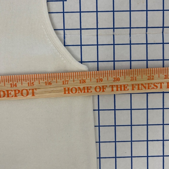 Preston & York Off-White Sleeveless Ribbed Knit Core/Shell Top Petite Medium - Picture 8 of 9